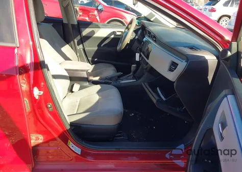 2015 Toyota Corolla Le Plus z USA, uszkodzony, nr VIN 2T1BURHE2FC394312